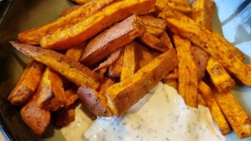 Süßkartoffelpommes