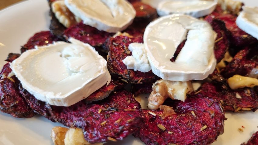 gebackene rote Bete mit Ziegenkäse