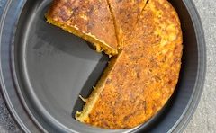 Herzhafter Kichererbsen-Karotten-Kuchen